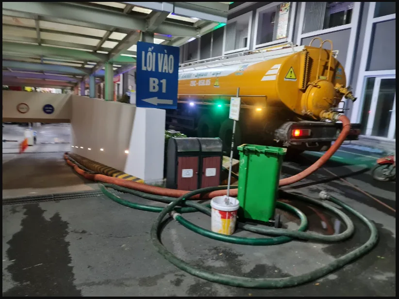 Rút Hầm Cầu TP HCM Giá Rẻ - Không Đục Phá 2026 | Dichvuhcm.com